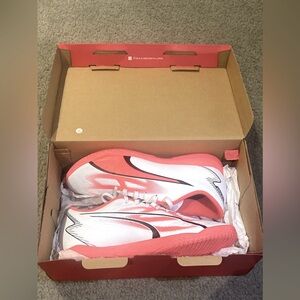 Puma Shoe taille 7